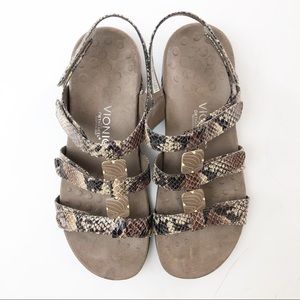 vionic amber natural snake